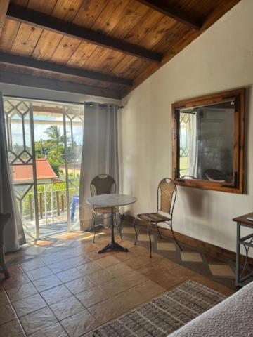 Chez Henri Hotel Pointe D'Esny Luaran gambar